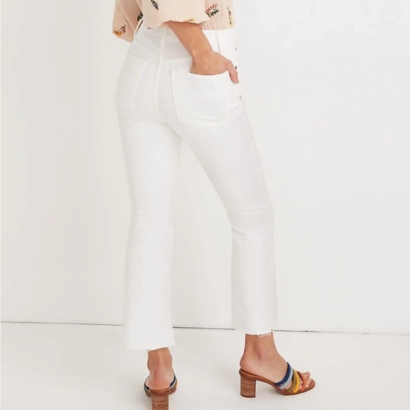 Madewell Cali Demi-Boot Jeans in Pure White: Raw-Hem Edition - Picture 2 of 13